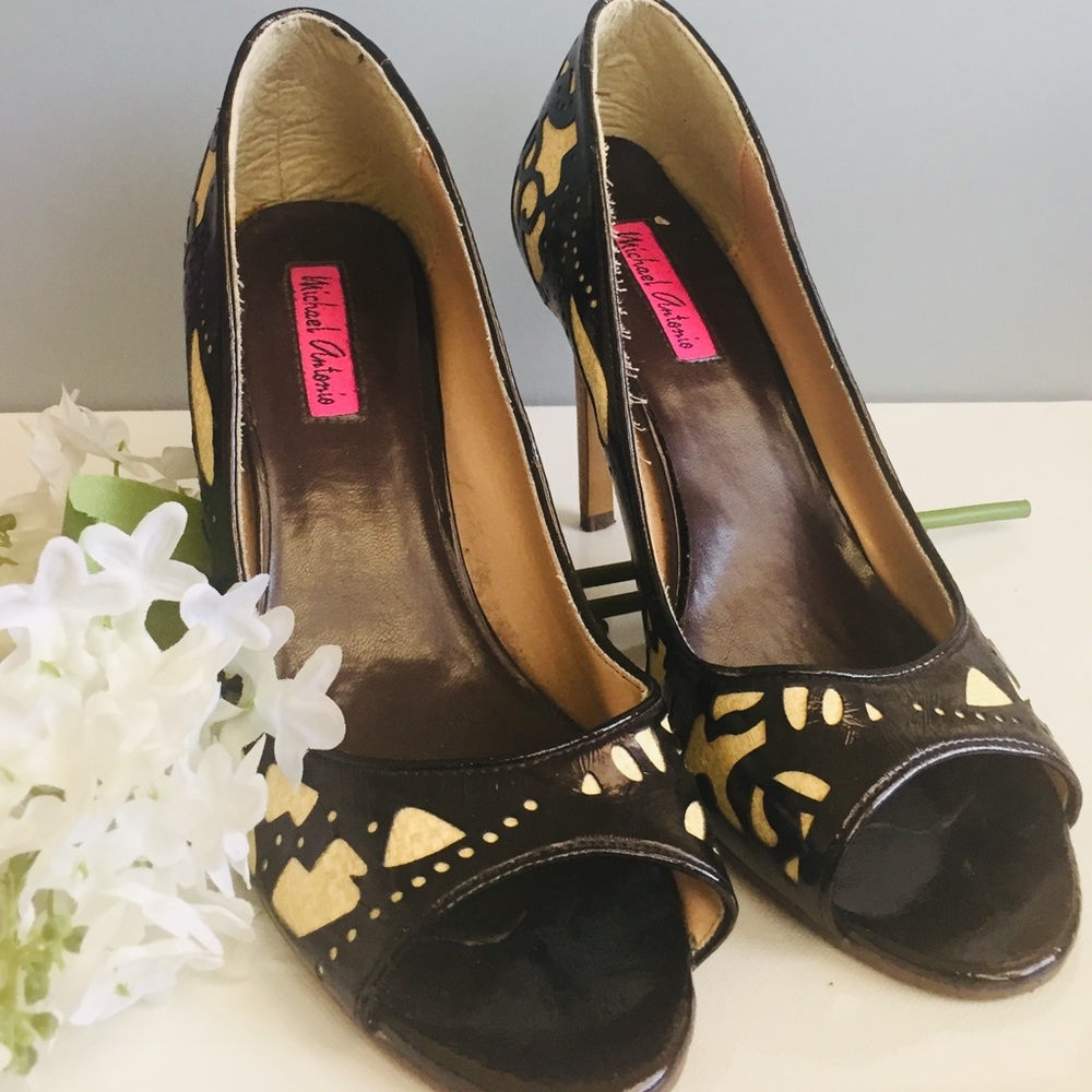 Michael Antonio Dark Brown & Cream Peep Toe Heels